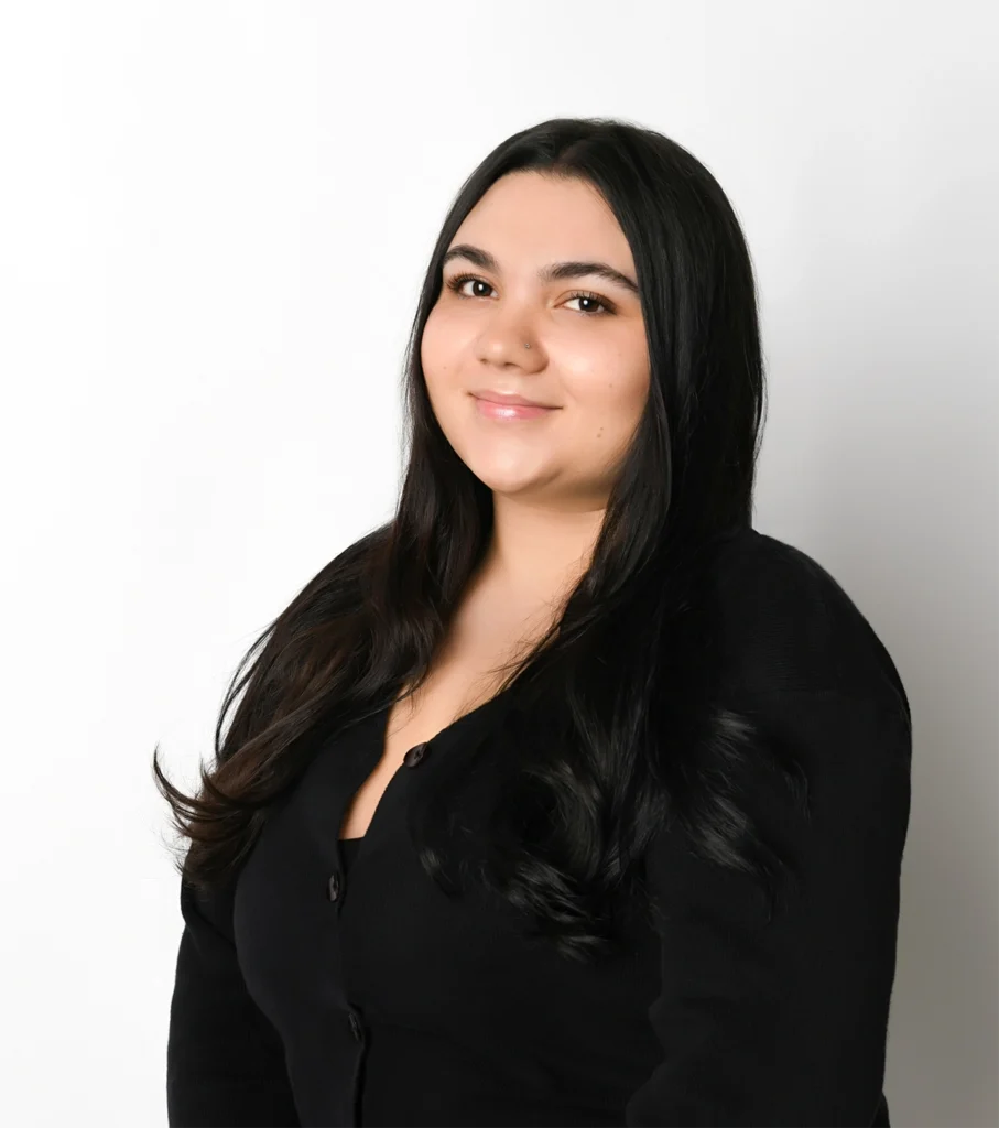 Leah Vasquez headshot